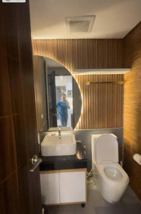 Marias Suite Near Manila Bay Free Use Of Pool Buitenkant foto