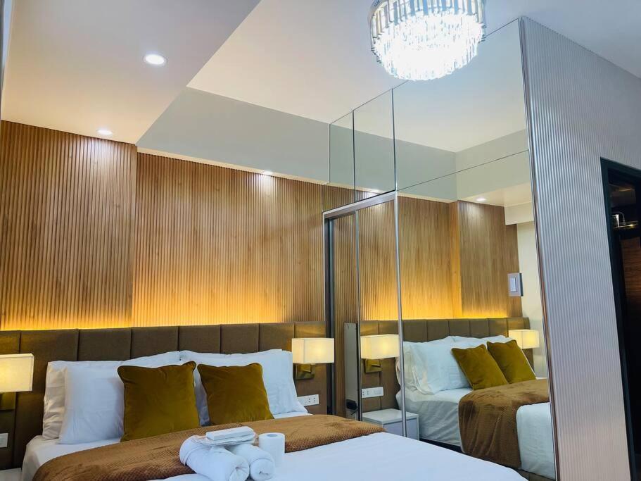 Marias Suite Near Manila Bay Free Use Of Pool Buitenkant foto